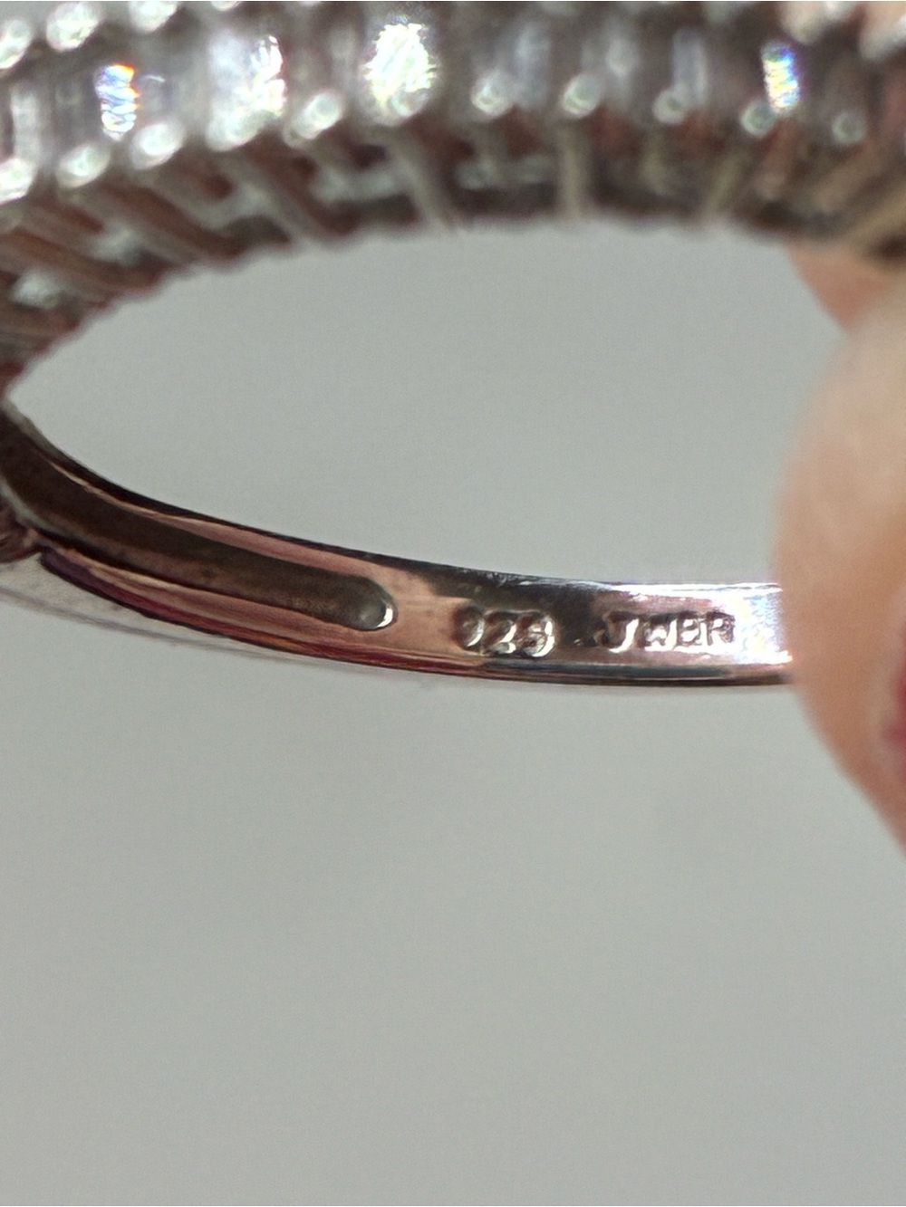 Elegant Sterling Silver Diamond facet ring from Kay Jewelers - Picture 3 of 3